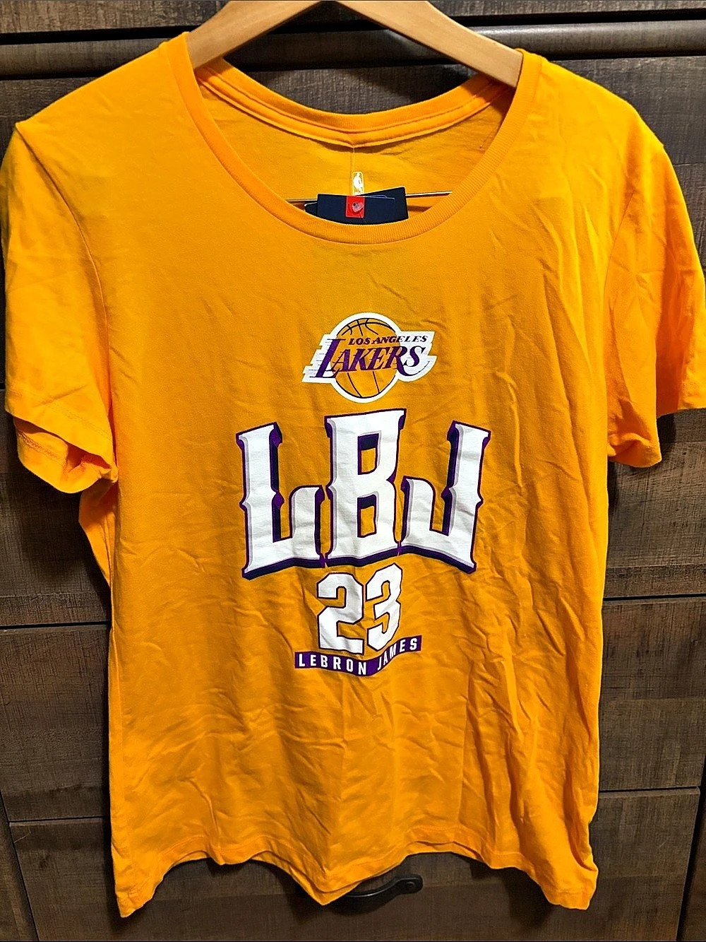 Fanatics Los Angeles Lakers LeBron James LBJ 23 T-Shirt Jersey Yellow & Purple